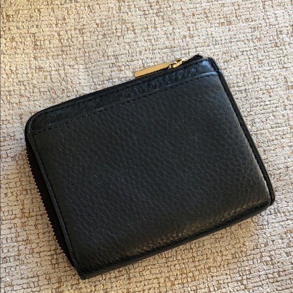 Tory Burch Black Wallet with Gold Logo - Picture 4 of 8